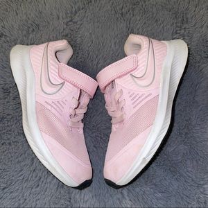 Toddler Girls Nike Shoes Size 12C